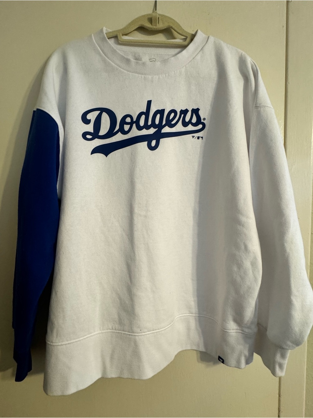 Fanatics White Crewneck Sweatshirt